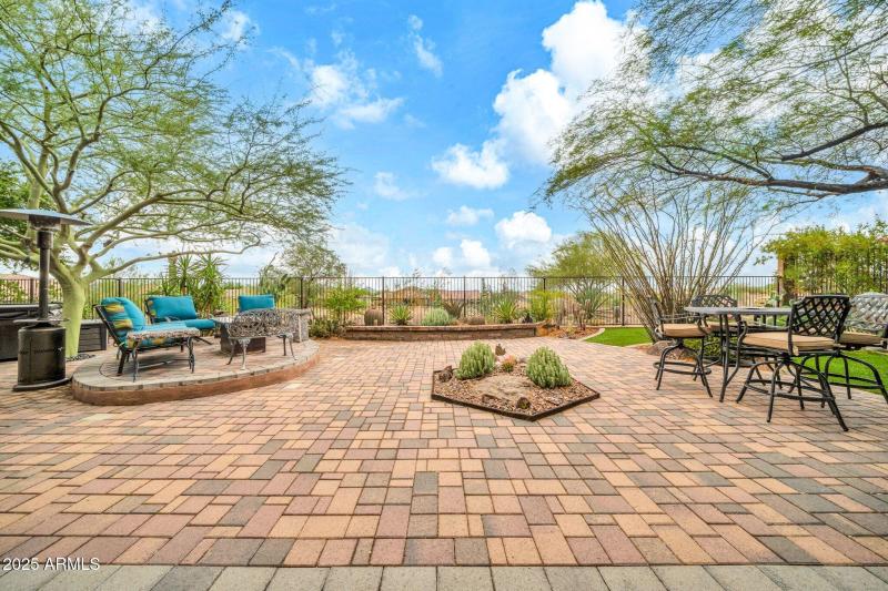 41212 N Congressional Dr-38