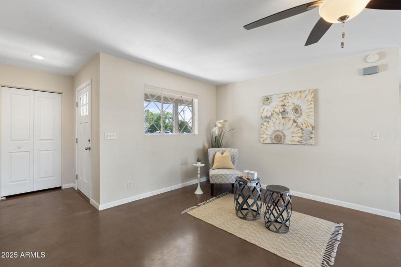 12 - 7240 E Garfield St