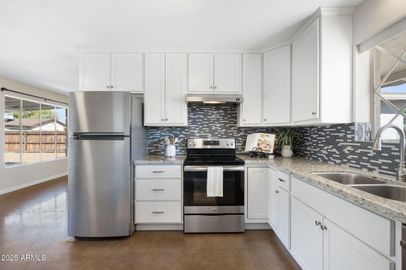 17 - 7240 E Garfield St