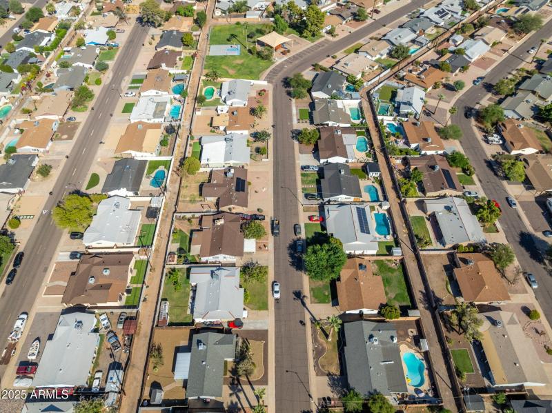 74 - 7240 E Garfield St