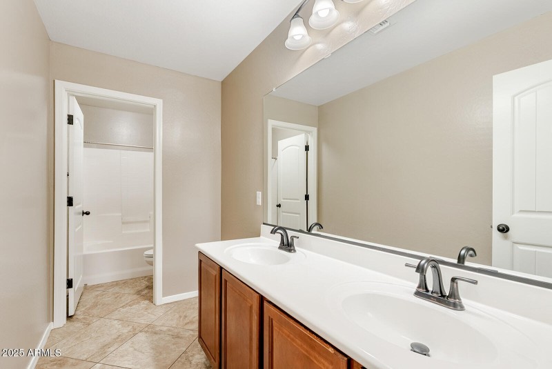 Guest Bathroom Upstairs