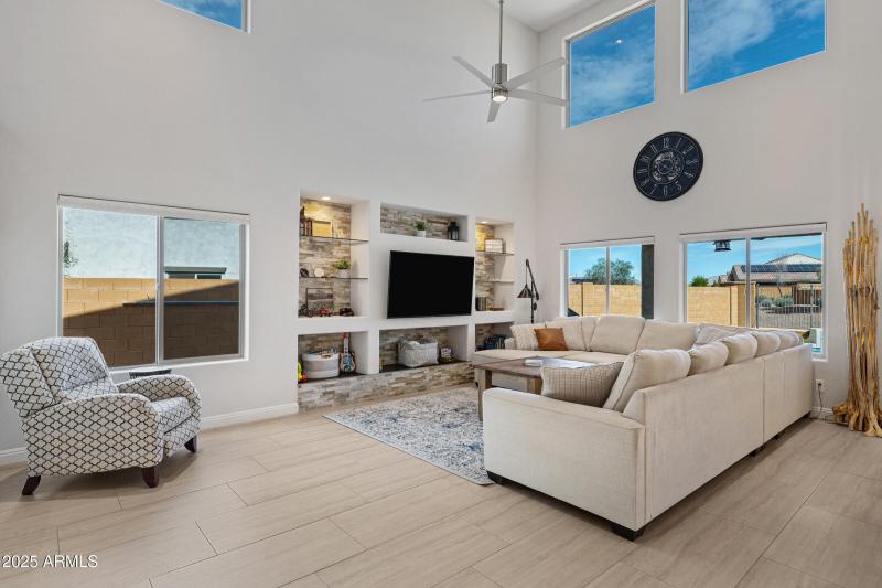 19985 N 260th Glen-14