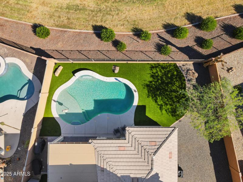 19985 N 260th Glen-63