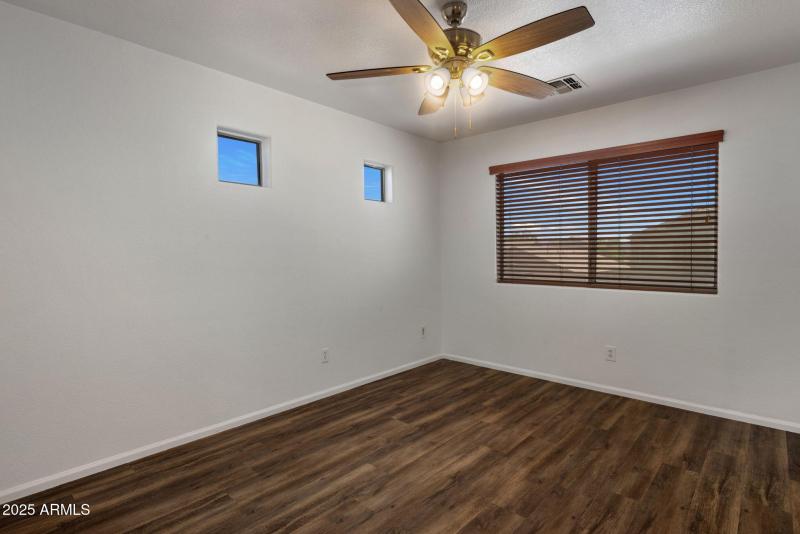 30-web-or-mls-IMG_9822 copy