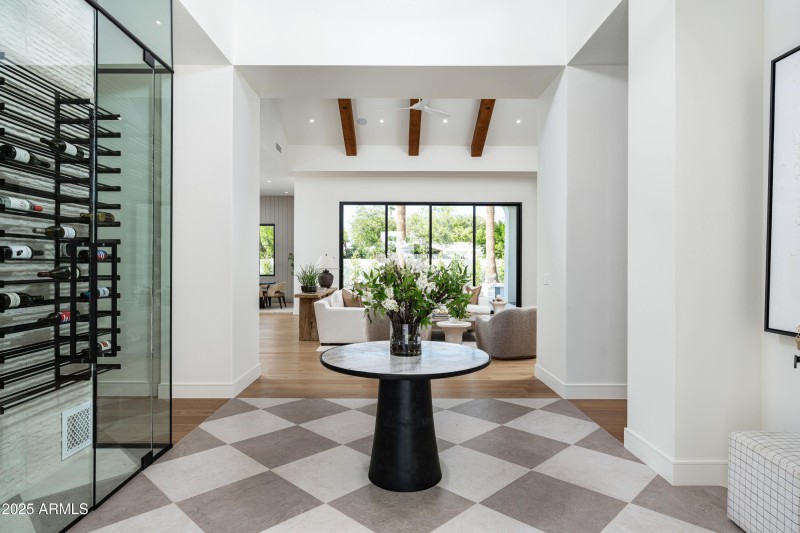 09-6302 E Calle Del Norte (9 of 75)