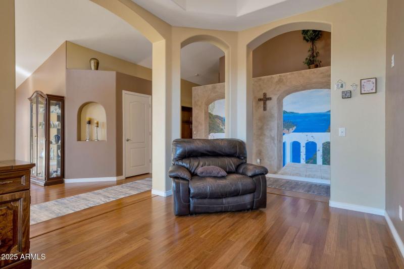 9-web-or-mls-QP-05404