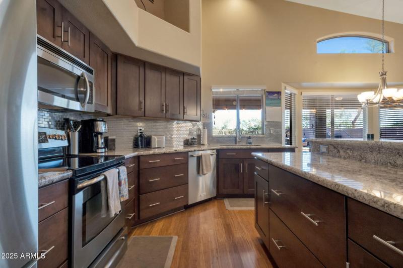 13-web-or-mls-QP-05424