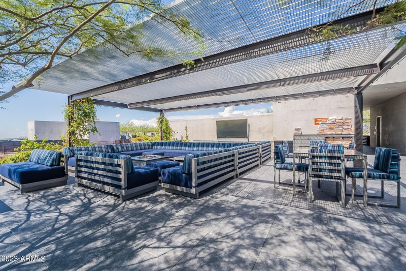 Kierland - Community-1