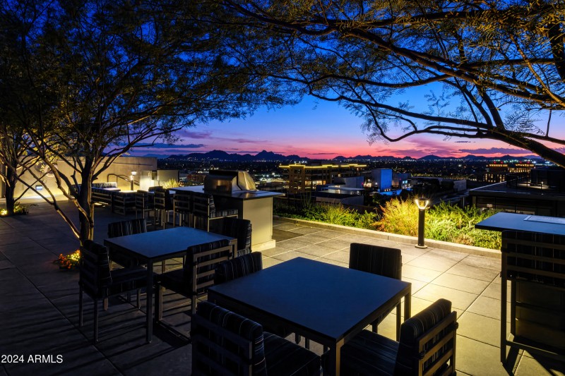 037_7180 E Kierland Blvd 1115