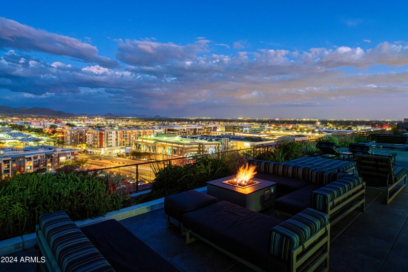 036_7180 E Kierland Blvd 1115