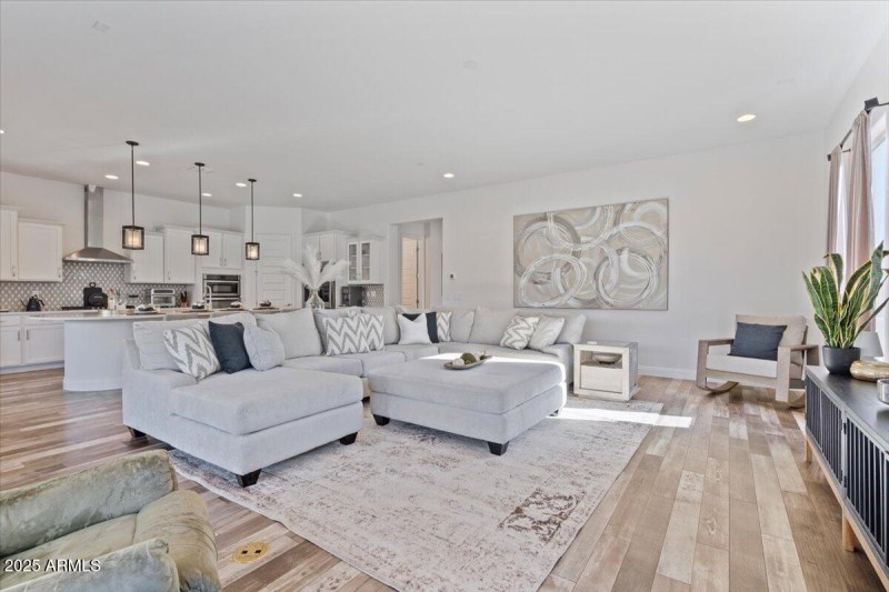 Great Room & Kitchen