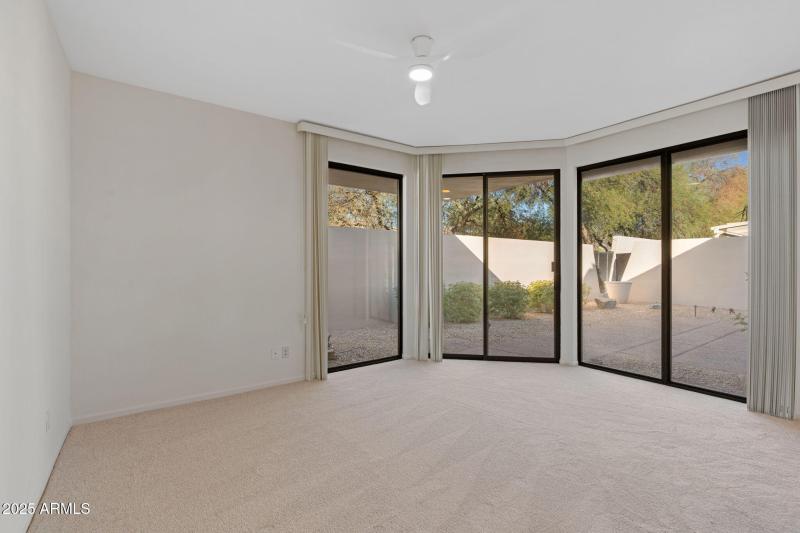 20-web-or-mls-8510-e-vista-bonita-dr