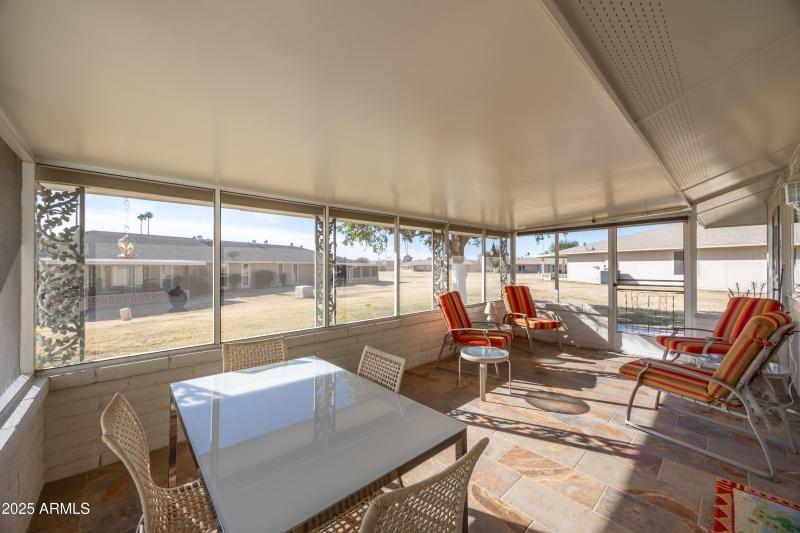 Screened/Covered Patio