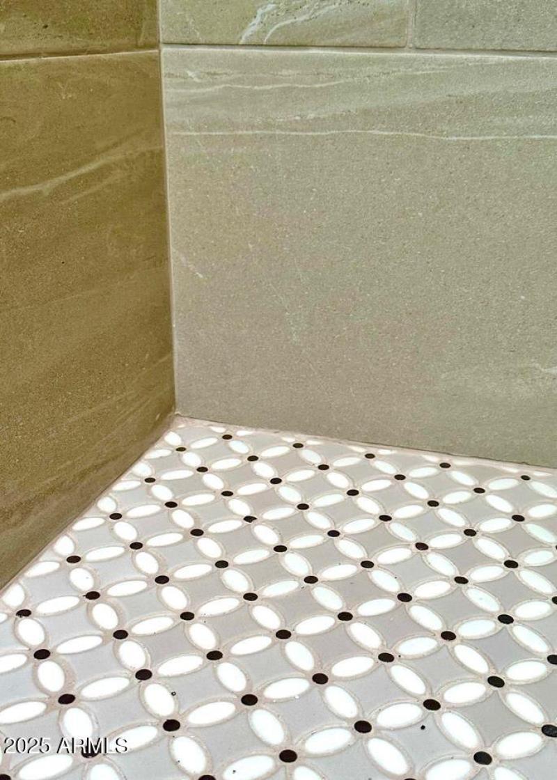 20231028213939788103000000-o