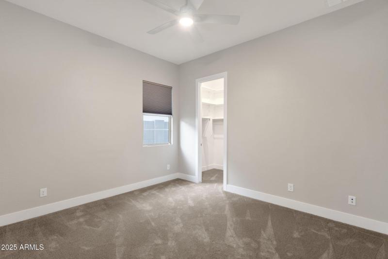 10-web-or-mls-1266-e-donato-dr