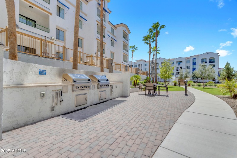 41_106_a4m_hl - Copy