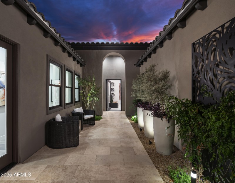 Sereno_Canyon_Callum_Entry_3421_conversi