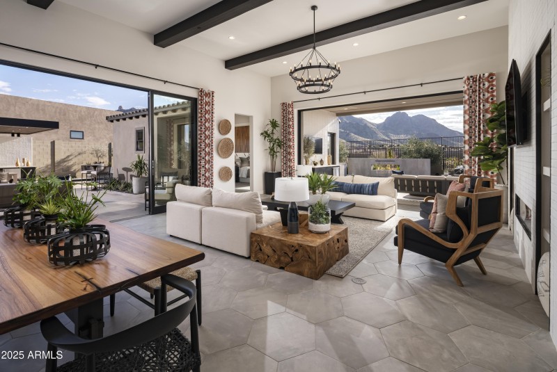 Sereno_Canyon_Callum_Greatroom_3535_conv