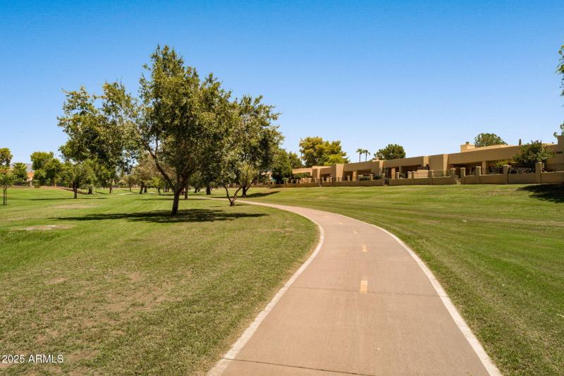 59-web-or-mls-8943-n-80th-pl