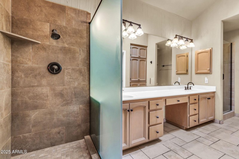 8100 E Camelback Rd-30