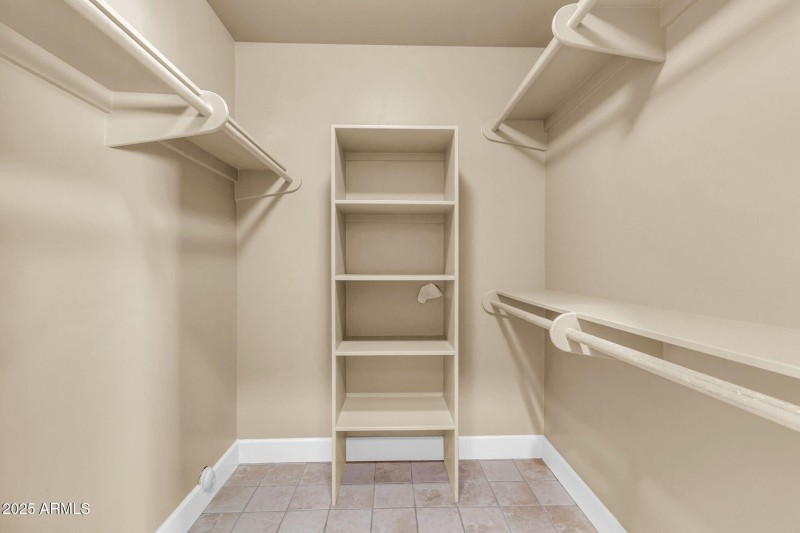 8100 E Camelback Rd-31