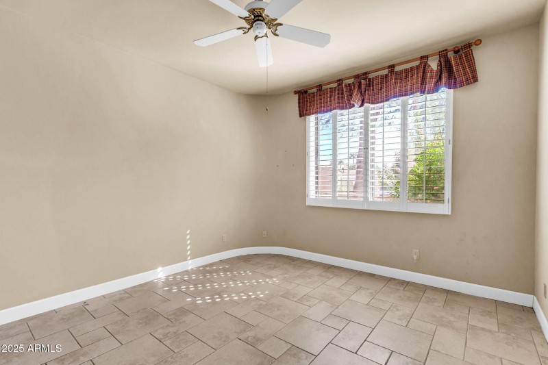 8100 E Camelback Rd-33