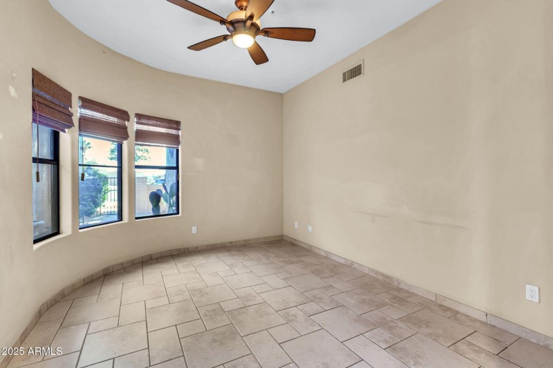 8100 E Camelback Rd-38