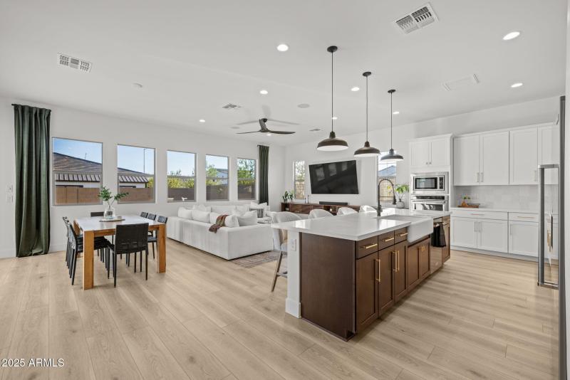 13-web-or-mls-11025 E Utah Ave, Mesa-13