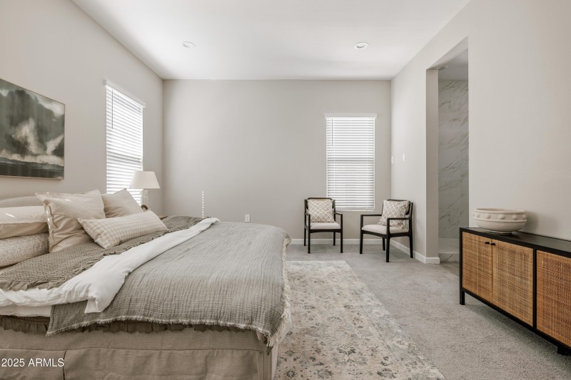 Pimary_Bedroom_Photo_2