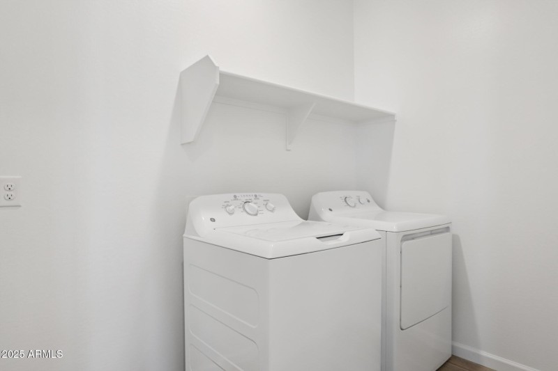 12-web-or-mls-W Camino de Oro-S2409-012