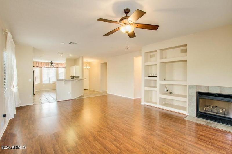 20170321233234970922000000-o