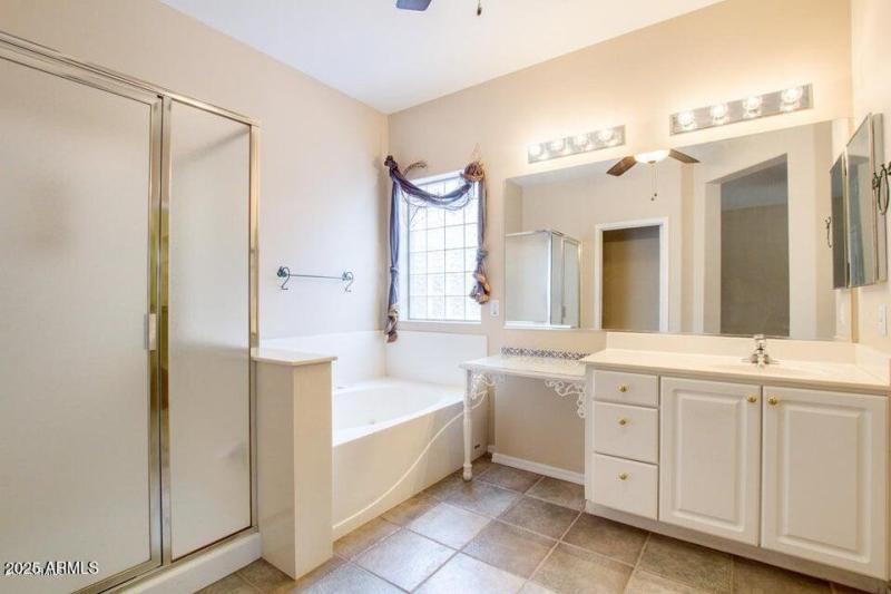 20170321233339508277000000-o