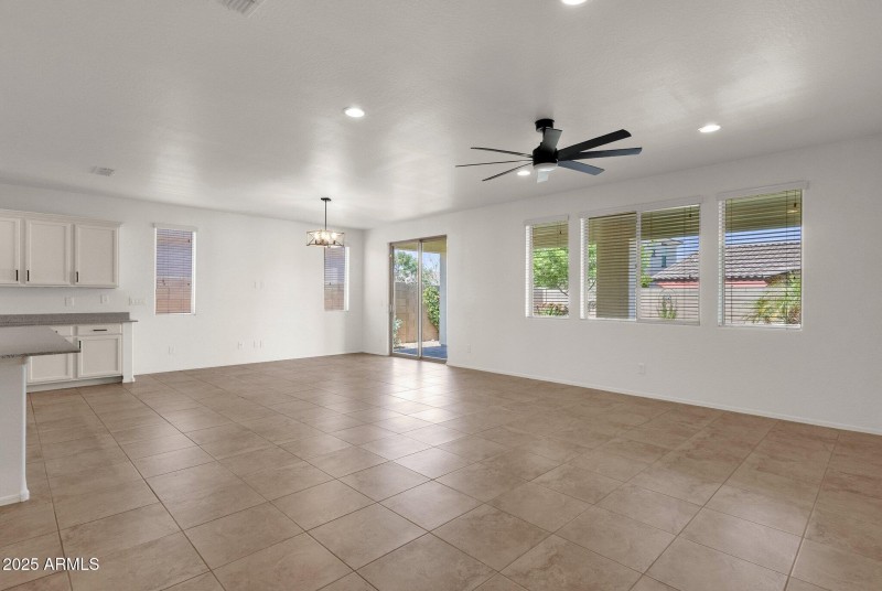 13-web-or-mls-22472-e-sonoqui-blvd