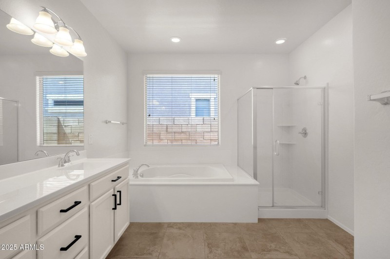 23-web-or-mls-22472-e-sonoqui-blvd