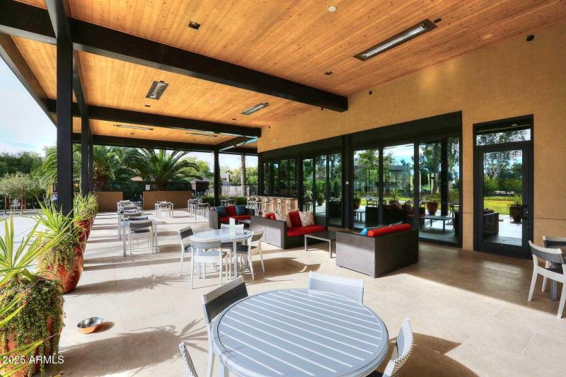 Estates Club-Covered Patio