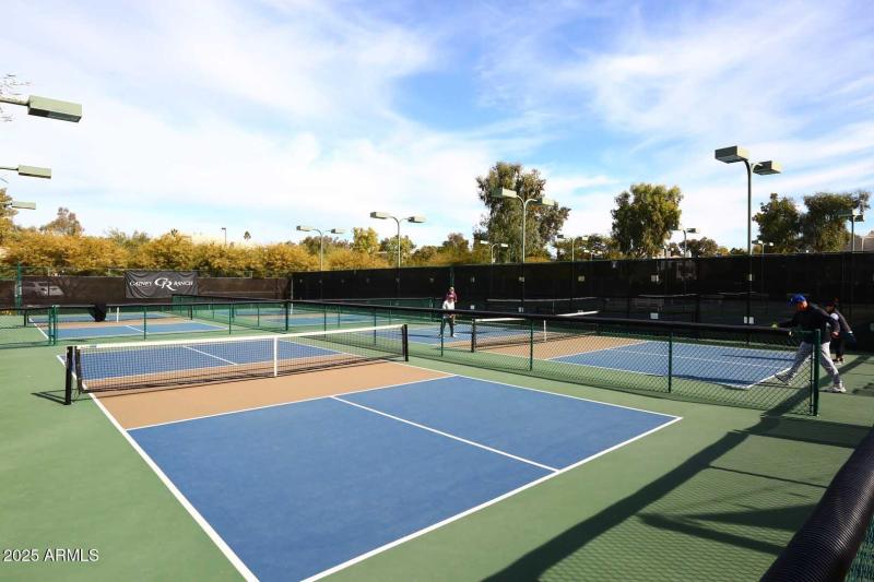 Estates Club-Pickleball Courts