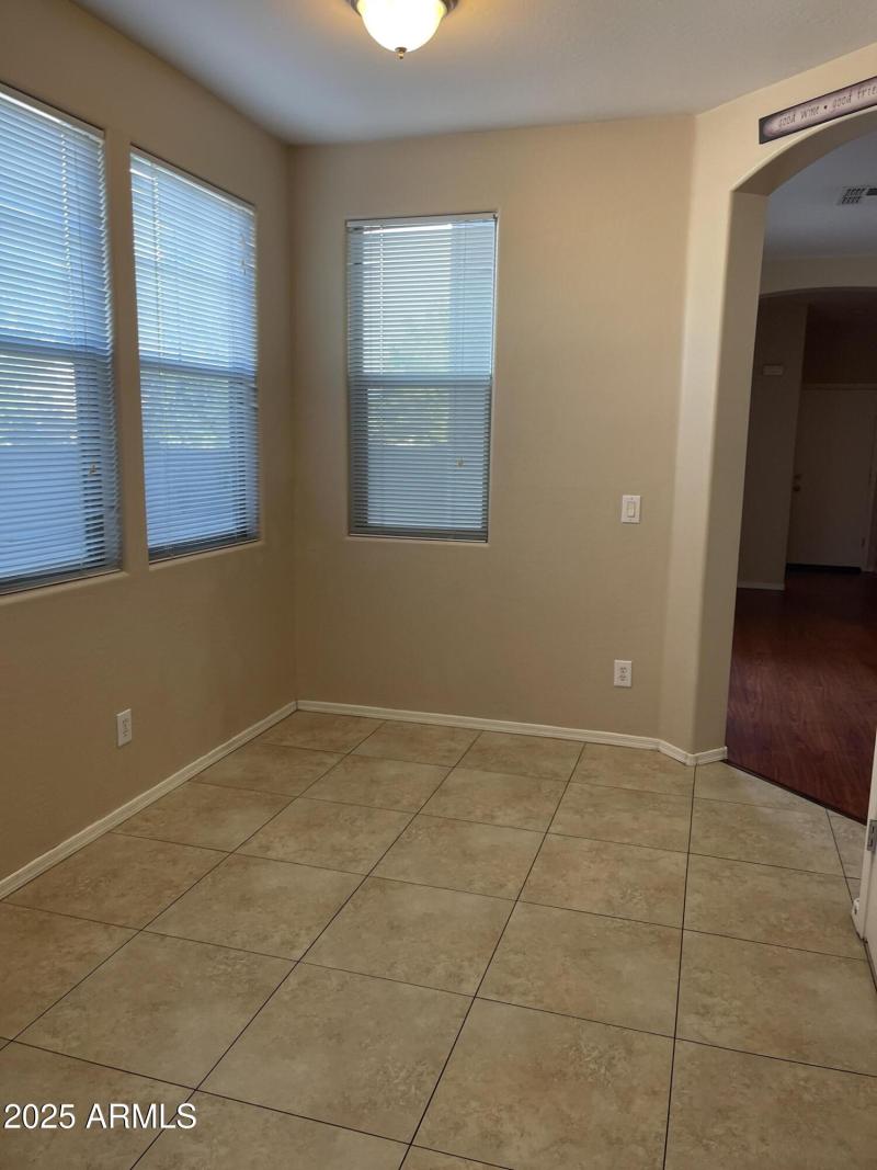 20250922_154452107_iOS