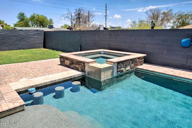 a4d88d35-4821-4c22-8d65-11998c2e9891