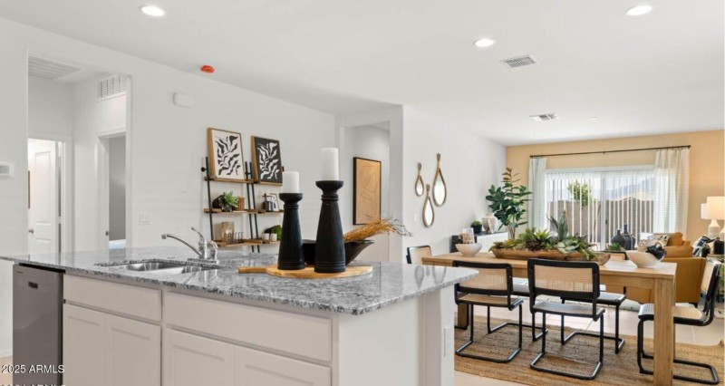 Mockingbird great room, Model Pics