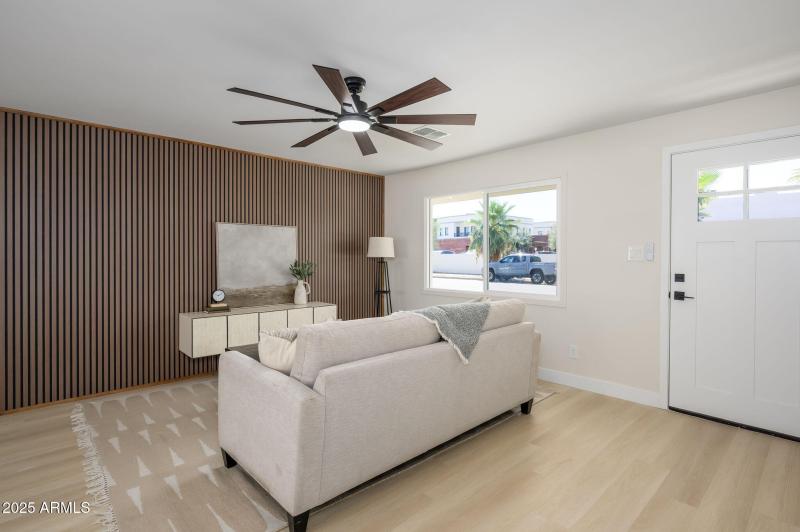 13-web-or-mls-Almeria-13