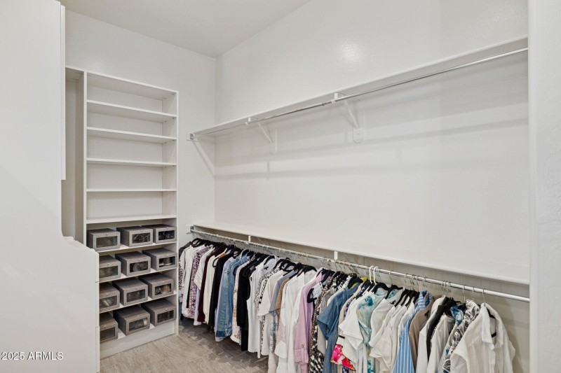 27-web-or-mls-10708-n-136th-pl