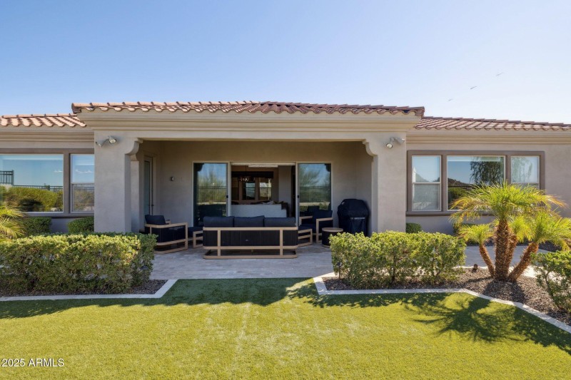 46-web-or-mls-10708-n-136th-pl