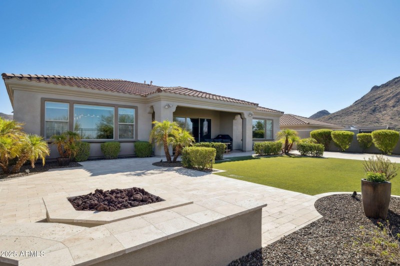 50-web-or-mls-10708-n-136th-pl