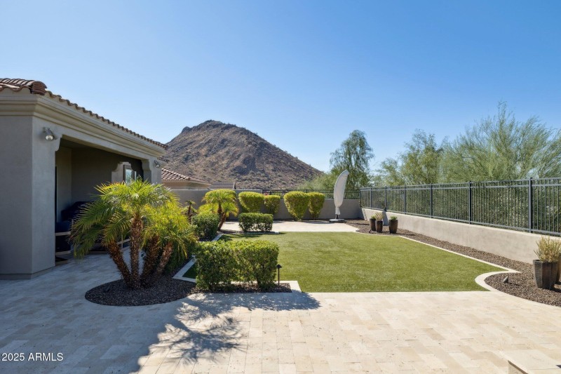 52-web-or-mls-10708-n-136th-pl