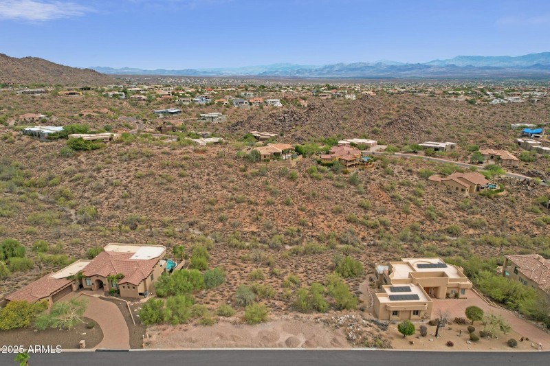 011_Aerial Front View