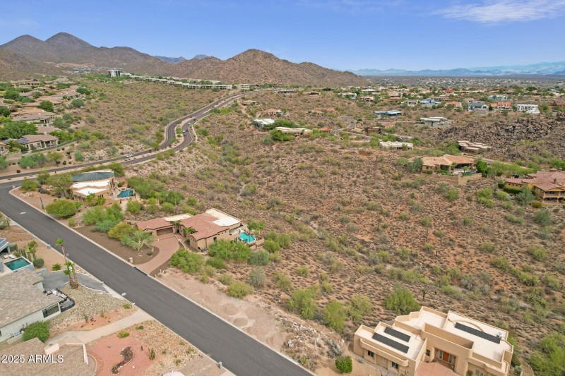 013_Aerial Side View