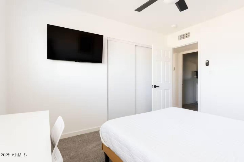 8a24db49-d461-4e3e-abcc-1e7b2d963eef