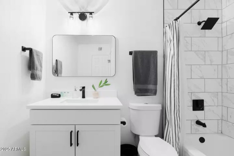 55783705-504f-4cf4-8db8-a6460cbf5063