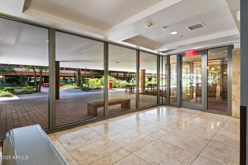 7-web-or-mls-7147-e-rancho-vista-dr