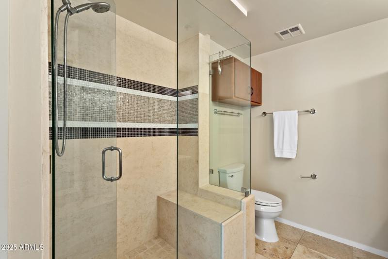 44-web-or-mls-7147-e-rancho-vista-dr